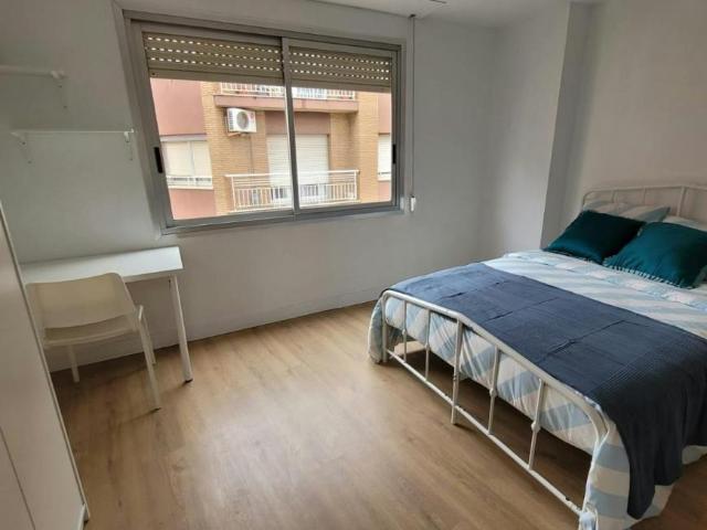 Shared Living/Roommate 1 Dormitorio Torrent Torrent ES103654586