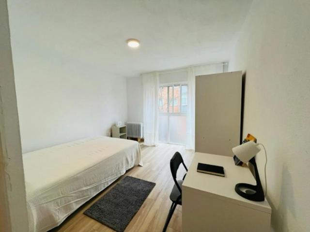 Shared Living/Roommate 1 Dormitorio Tres Cantos Tres Cantos ES99689799