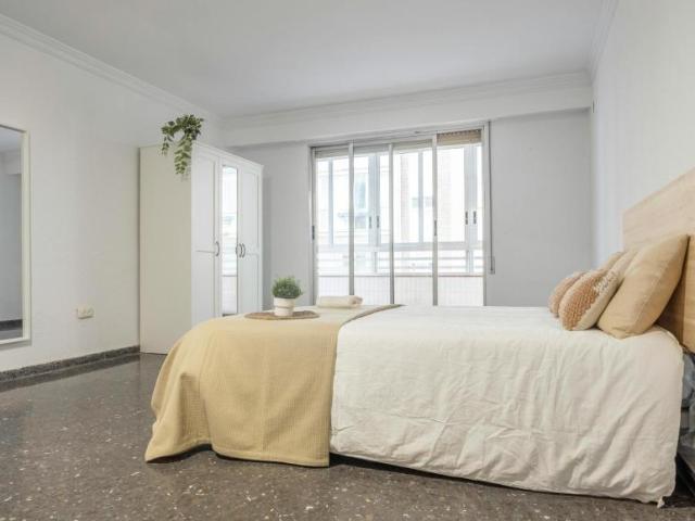 Shared Living/Roommate 1 Dormitorio Valencia Valencia ES100715332