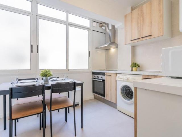 Shared Living/Roommate 1 Dormitorio Valencia Valencia ES102717733