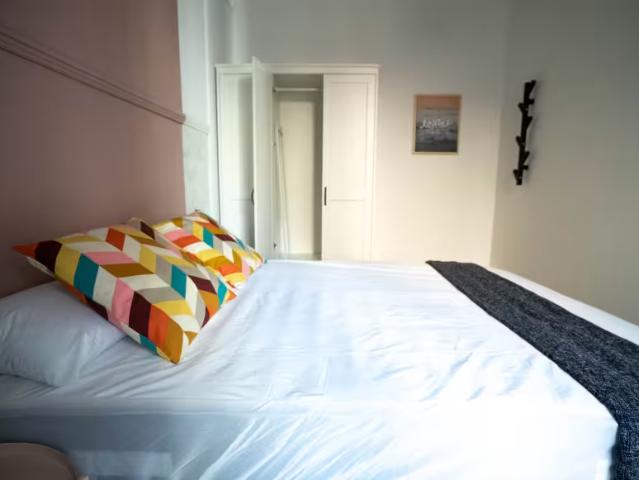 Shared Living/Roommate 1 Dormitorio Valencia Valencia ES95905353