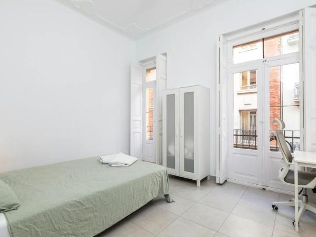 Shared Living/Roommate 1 Dormitorio Valencia Valencia ES99977768