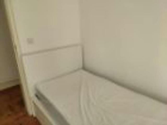 shared living/roommate 1 quarto, Amadora Amadora 2650 061 DLS100722083