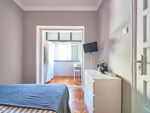 shared living/roommate 1 quarto, Amadora Amadora 2700 ES100730849