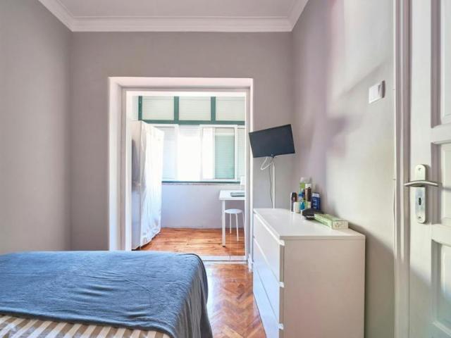 shared living/roommate 1 quarto, Amadora Amadora 2700 ES102855555