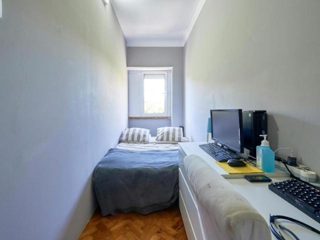 shared living/roommate 1 quarto, Amadora Amadora 2700 ES102855696