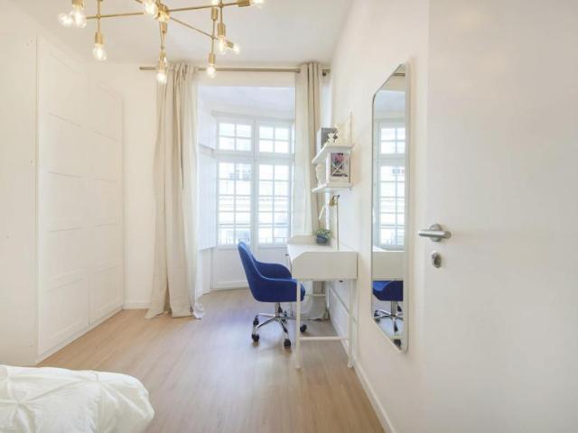 shared living/roommate 1 quarto, Algés Algés 1495 014 DS102469546