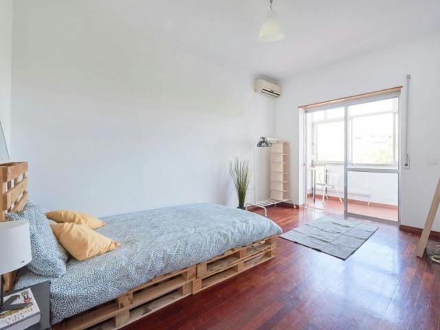 shared living/roommate 1 quarto, Almada Almada 2805 111 DLS100152154