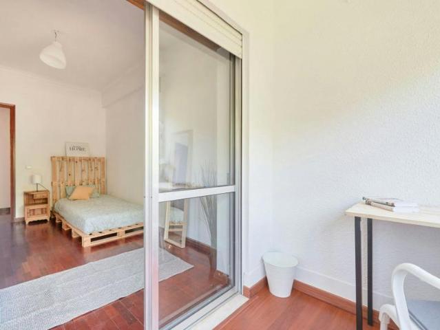 shared living/roommate 1 quarto, Almada Almada 2805 111 ES103372787