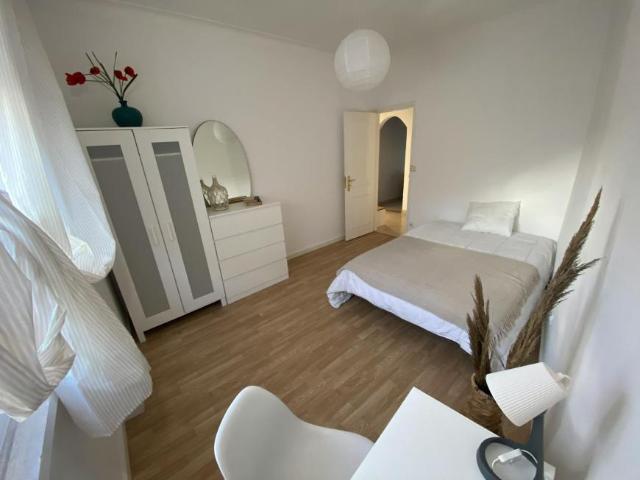 shared living/roommate 1 quarto, Almada Almada 2800 061 ELS102114810