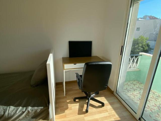 shared living/roommate 1 quarto, Almada Almada 2800 138 DLS99688055