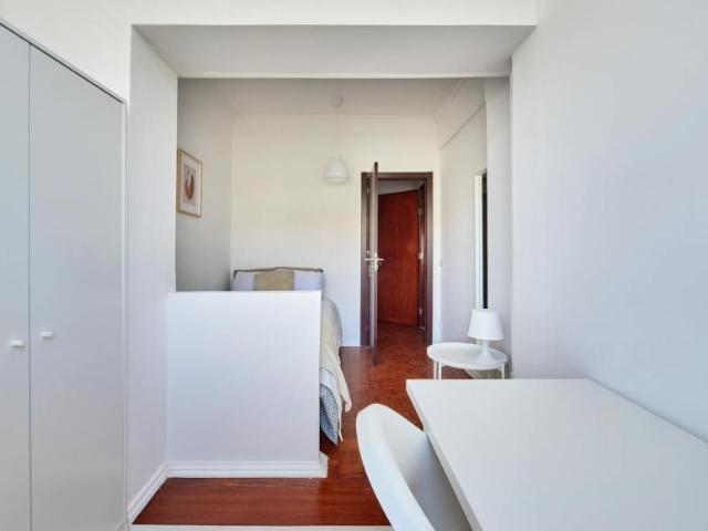 shared living/roommate 1 quarto, Almada Almada 2800 282 DS101270779