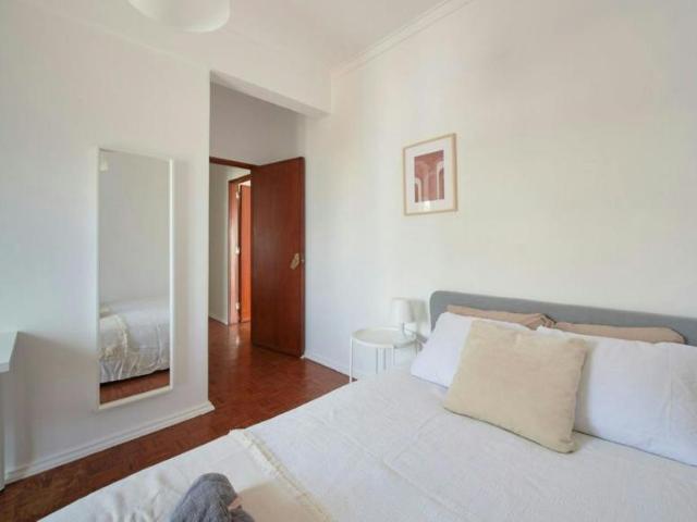 shared living/roommate 1 quarto, Almada Almada 2800 282 ES101270781