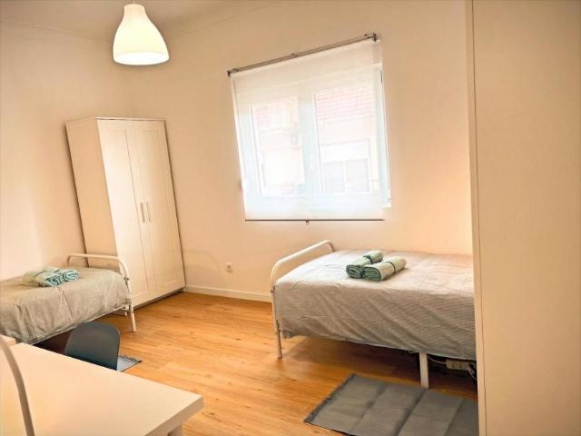 shared living/roommate 1 quarto, Almada Almada 2810 201 DS94091659