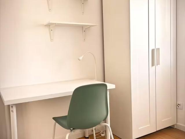 shared living/roommate 1 quarto, Almada Almada 2810 201 ES95920159