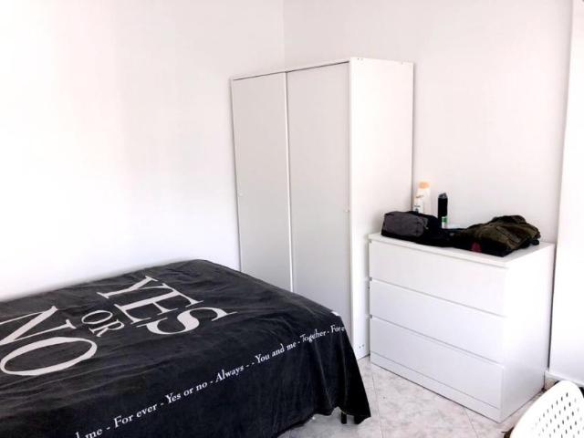shared living/roommate 1 quarto, Linda Linda ES102814658