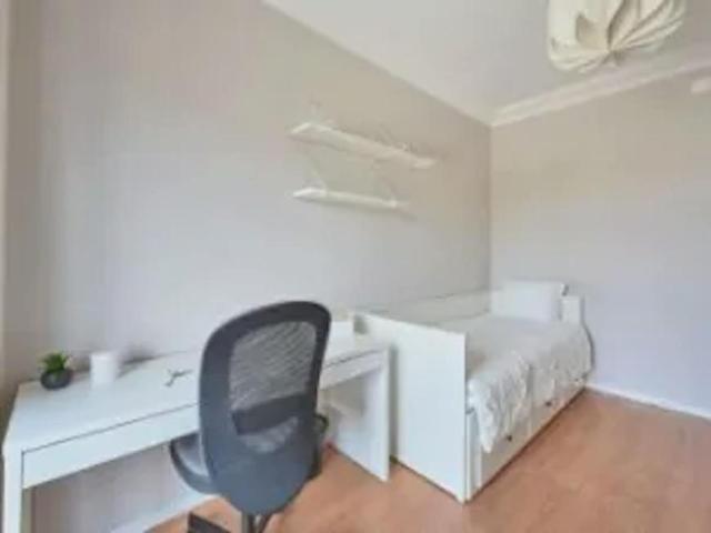 shared living/roommate 1 quarto, Lisbon Lisbon 1000 277 DS102469536