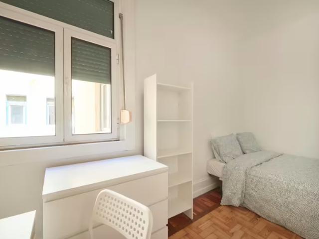 shared living/roommate 1 quarto, Lisbon Lisbon 1070 250 DLS96792838