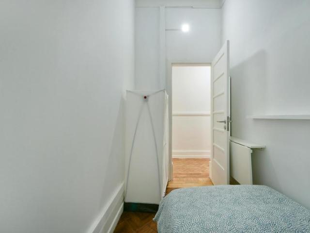 shared living/roommate 1 quarto, Lisbon Lisbon 1070 250 ES102855076
