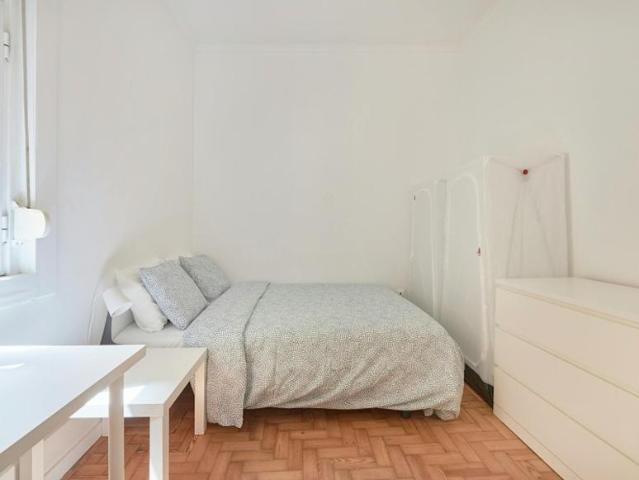 shared living/roommate 1 quarto, Lisbon Lisbon 1070 250 ES102855263