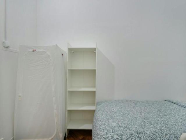 shared living/roommate 1 quarto, Lisbon Lisbon 1070 250 ES103092999