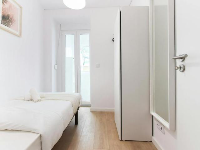 shared living/roommate 1 quarto, Lisbon Lisbon 1900 021 DS101222583
