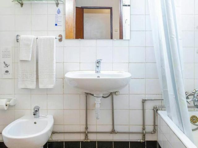 shared living/roommate 1 quarto, São João da Madeira São João da Madeira 3700 175 ELS100720360