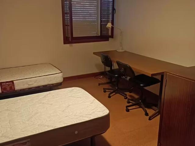 shared living/roommate 1 quarto, Porto Porto DLS96742355