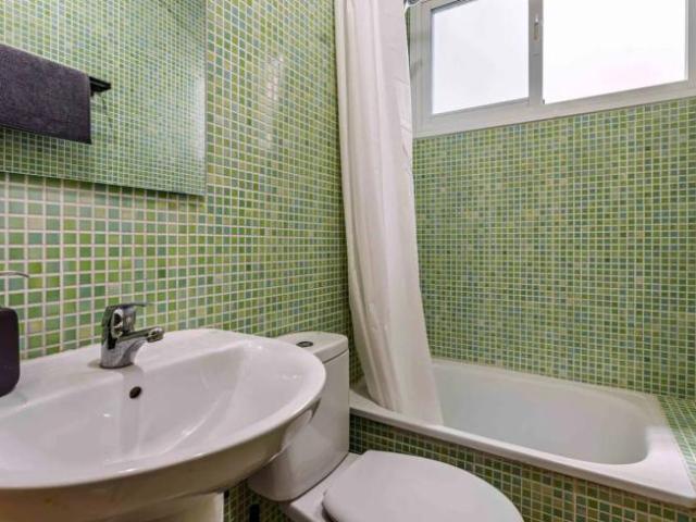 Shared Living/Roommate 20 Dormitorio Malaga Malaga ES104713305
