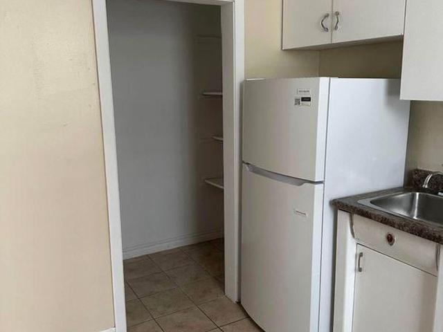 Shared Living/roommate 2 Bedroom For Rent Halifax NS 975 ES97421292