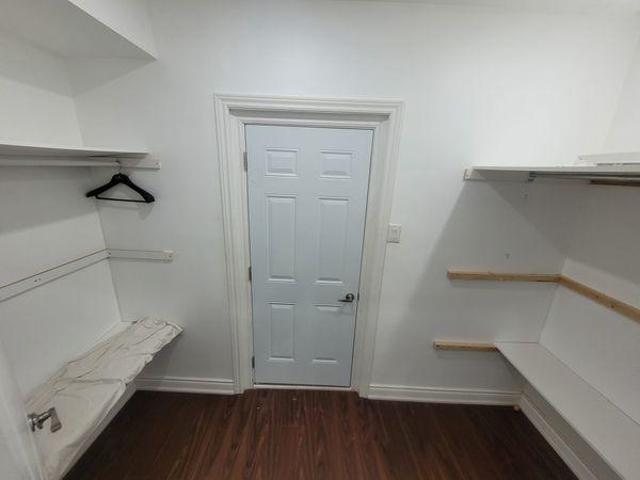 Shared Living/roommate 2 Bedroom For Rent Kitchener ON 1900 ELS97417153