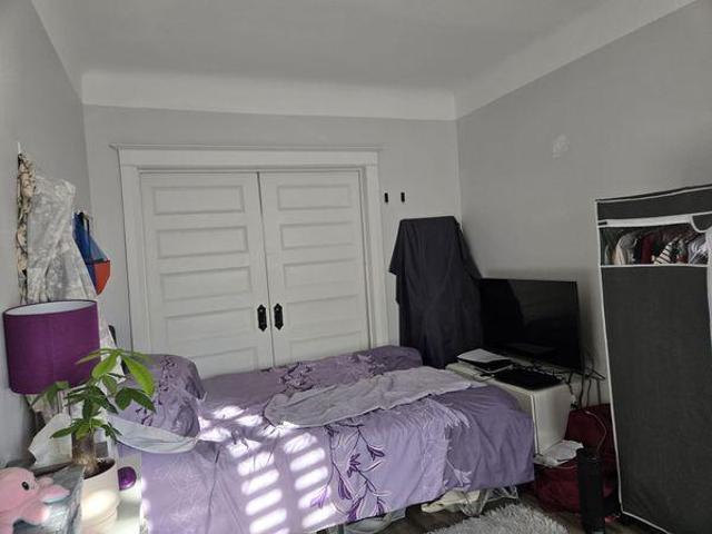 Shared Living/roommate 2 Bedroom For Rent Toronto ON 1210 ELS97417659