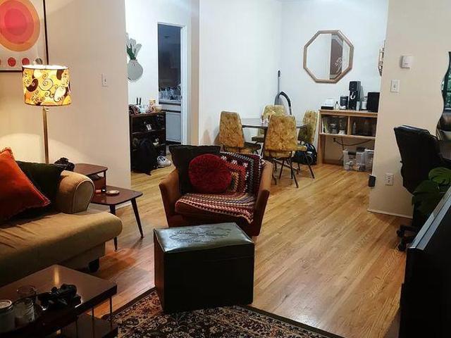 Shared Living/roommate 2 Bedroom For Rent Vancouver BC 1050 ES97417109