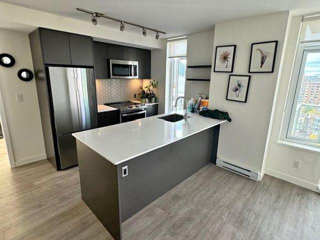 Shared Living/roommate 2 Bedroom For Rent Victoria BC 1400 ES97421773