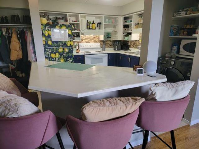 Shared Living/roommate 2 Bedroom For Rent Waterloo ON 1000 ES97415460
