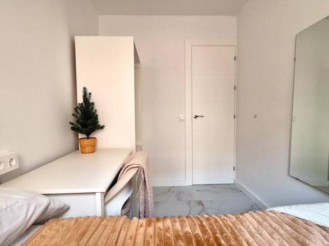 Shared Living/Roommate 2 Dormitorio Seville Seville ES99562710