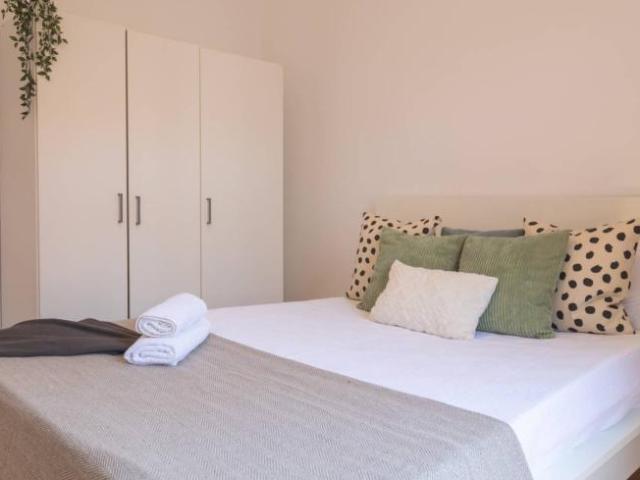 Shared Living/Roommate 7 Dormitorio Madrid Madrid ES92823342