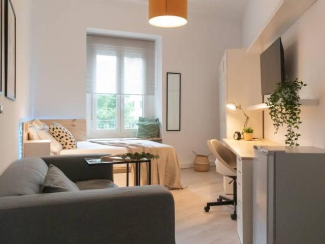 Shared Living/Roommate 7 Dormitorio Madrid Madrid ES92823427