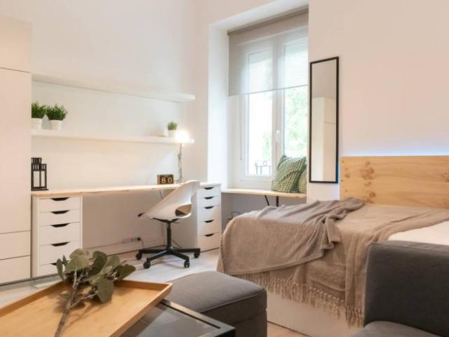 Shared Living/Roommate 7 Dormitorio Madrid Madrid ES92823430