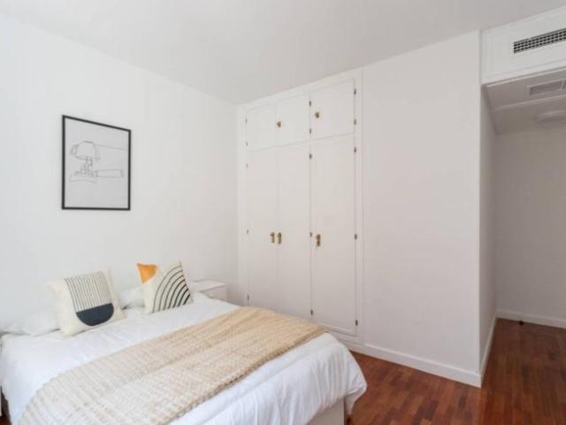 Shared Living/Roommate 7 Dormitorio Madrid Madrid ES98342870