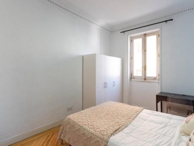 Shared Living/Roommate 7 Dormitorio Madrid Madrid ES98343194