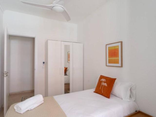 Shared Living/Roommate 7 Dormitorio Madrid Madrid ES98343628
