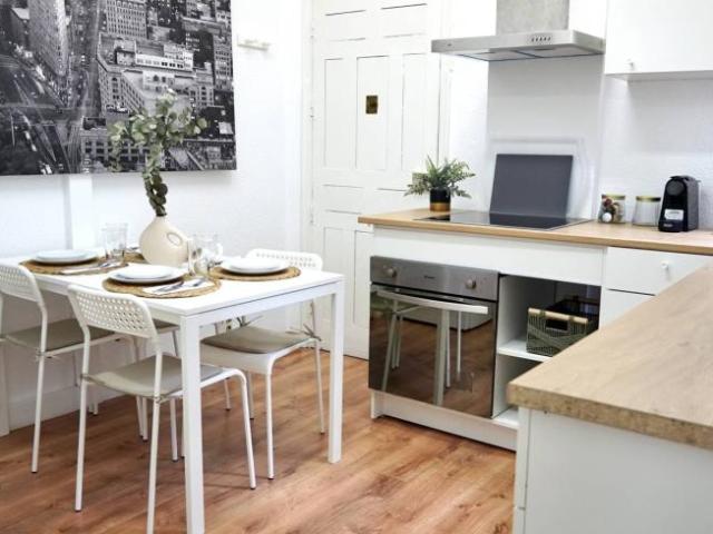 Shared Living/Roommate 7 Dormitorio Madrid Madrid ES100233447