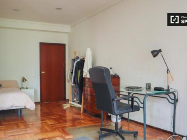 Shared Living/Roommate 7 Dormitorio Madrid Madrid ES101822891