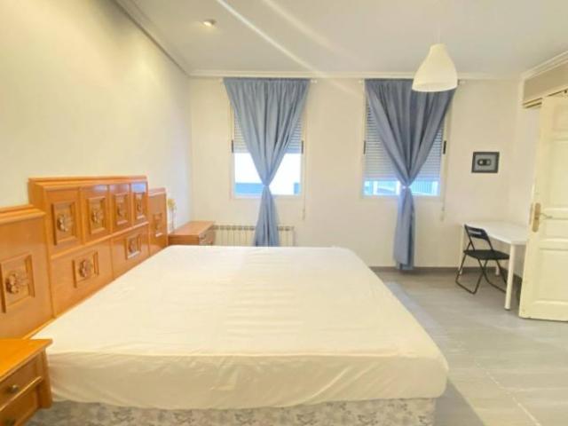 Shared Living/Roommate 7 Dormitorio Madrid Madrid ES101841968