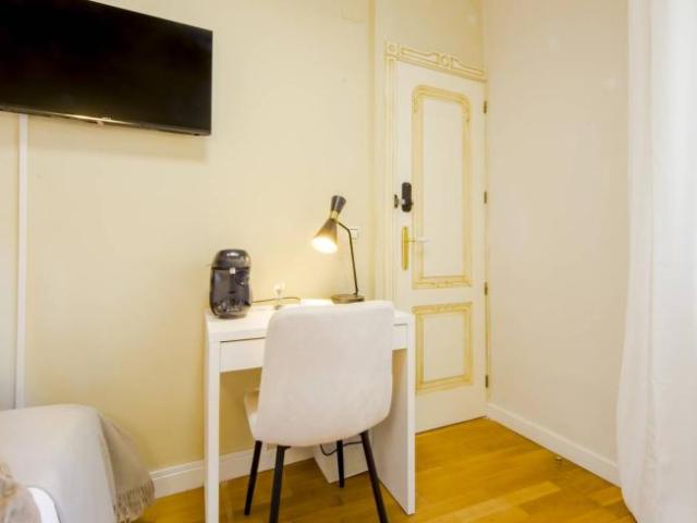 Shared Living/Roommate 7 Dormitorio Madrid Madrid ES102438119