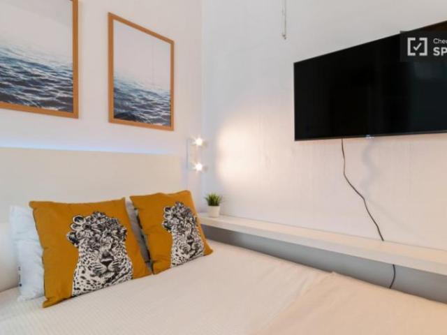 Shared Living/Roommate 7 Dormitorio Barcelona Barcelona ES92822742