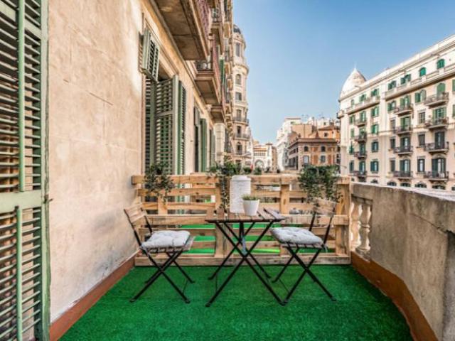 Shared Living/Roommate 7 Dormitorio Barcelona Barcelona ES92822944