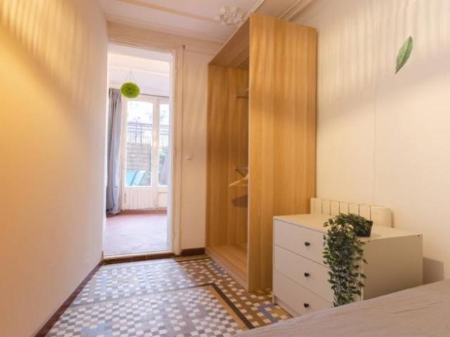 Shared Living/Roommate 7 Dormitorio Barcelona Barcelona ES96385000