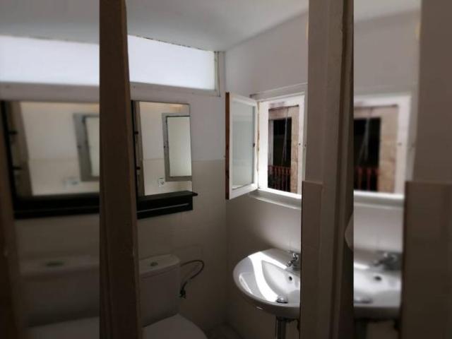Shared Living/Roommate 7 Dormitorio Barcelona Barcelona ES101776280
